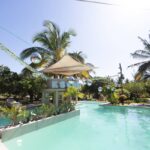 Pool bar at the best place to stay in Tofo Mozambique